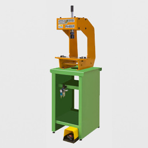foto Prensa Neumática modelo PN-4000/R de Industrias CDR